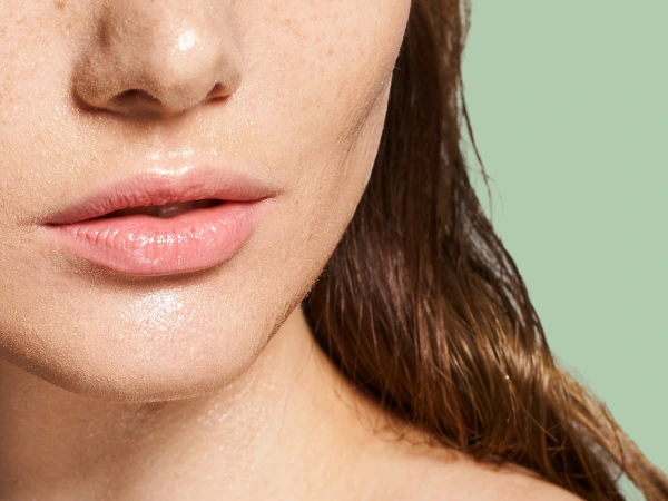 Biretix Lip Balm Beneficios_600x450-06